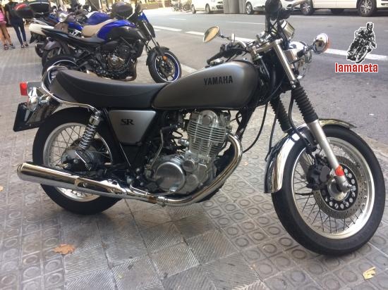 yamaha SR 400  -  399 cc