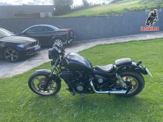 Kawasaki Vulcan  -  750 cc