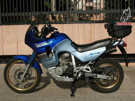 Honda Transalp XL600  -  600 cc