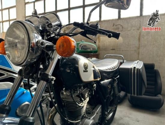 YAMAHA SR 500  -  500 cc
