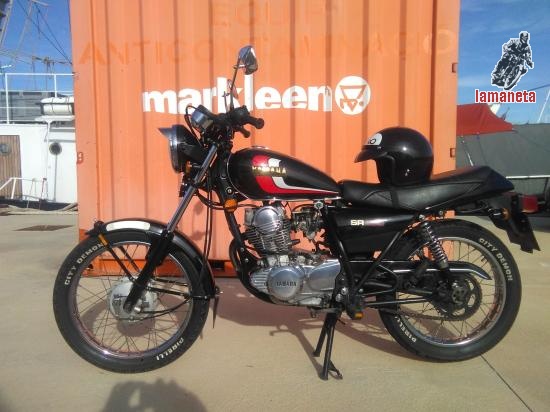 Yamaha  SR250  -  250 cc