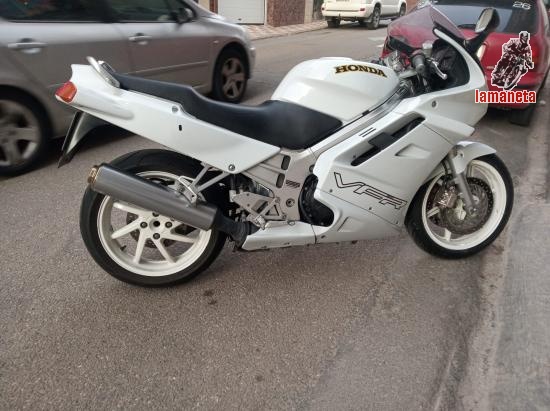 Honda  Vfr  -  750 cc