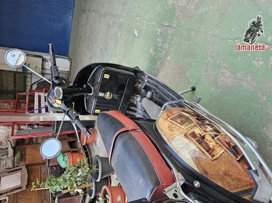 vespa dn   -  200 cc