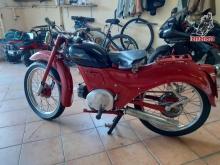guzzi y roa  Car 