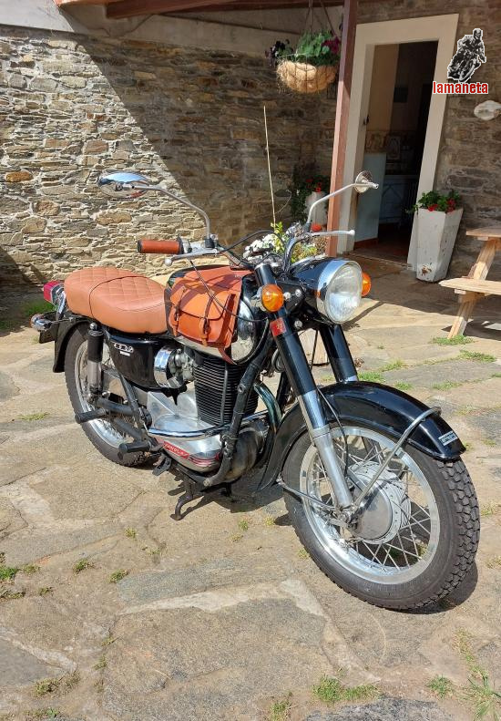 Sanglas 400 T de 400 cc