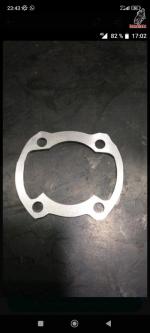 Junta de aluminio de 3 mm para alzar el cilindro puch cobra. 