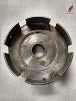 Campana embrague Derbi 65. Contesto whatsapp. 