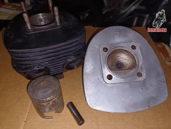 Anuncios de Albert