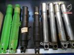 varias botellas de horquilla originales y nuevas a estrenar de la epoca para ducati . por favor consultar   -  gracias