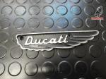 vendo anagrama lado izquierdo para deposito ducati 250  350  450 scrambler  nuevo a estrenar