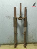 Horquilla Ducati single, barras de 31, 5mm. Usado, para restaurar. <br><br>Ducati 125 160 175 200 250 TS, Sport, Elite, deluxe, Di