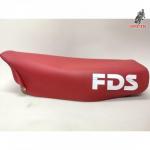 Funda de asiento para Derbi FDS en color ROJO, realizada con