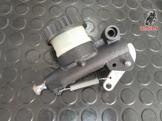 Vendo bomba original brembo ps 13...