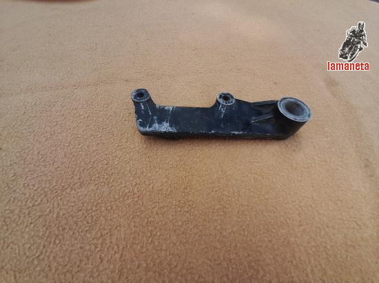Soporte pinza de freno trasero...