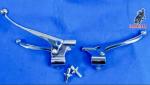 Juego de manetas para Sanglas con maneta de depresor. <br>Material nuevo de antiguo stock. <br>Las fotos son parte de la descripci