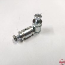 Perrillo Prisionero Con Ranuras Cilindrico  Prisionero de cable de freno con ranuras, muy utilizado en el freno delantero de aquel