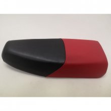 funda asiento derbi variant plano negro  rojo  serigrafiado  funda de asiento para derbi variant, para modelos con asiento plano p