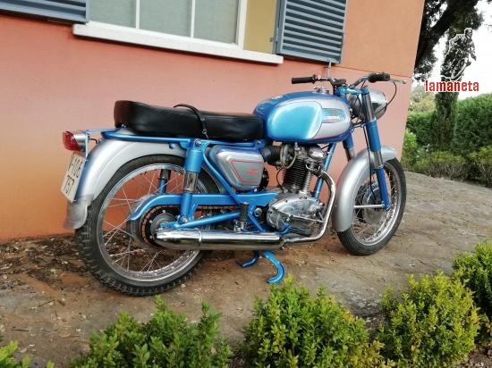 Ducati 250 deluxe