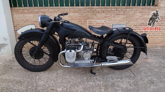 BMW R12
