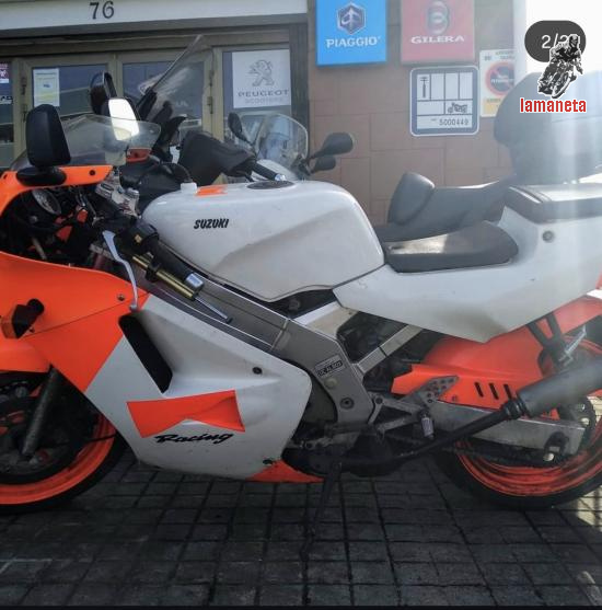 Suzuki RGV vj21