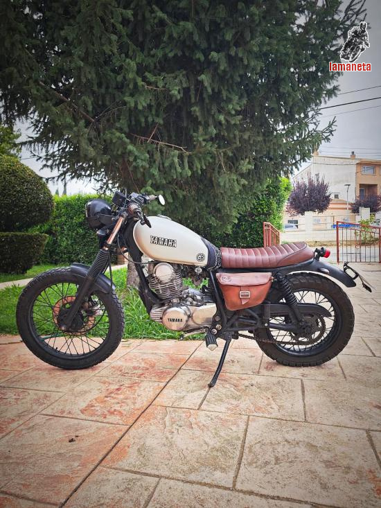Yamaha SR