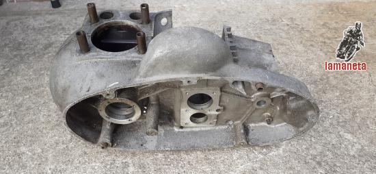 Se vende carter central de SANGLAS 400 T