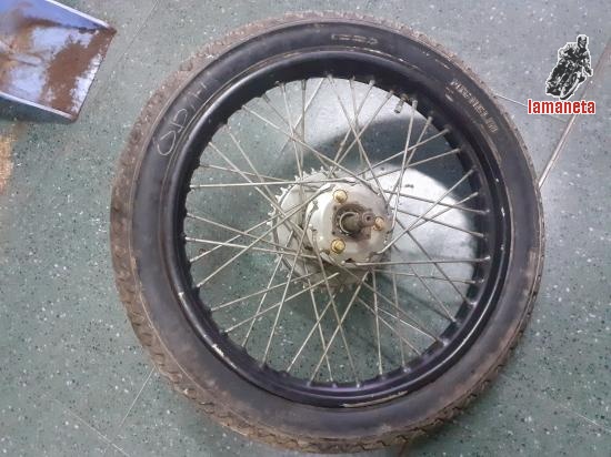 Rueda trasera  llanta 19  con 40 radios,  para moto inglesa 