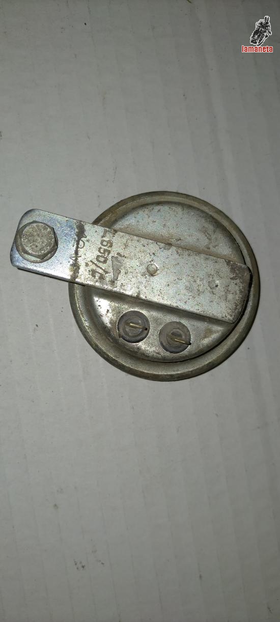 pito claxon de 12 voltios para ciclomotor derbi, mobilette,
