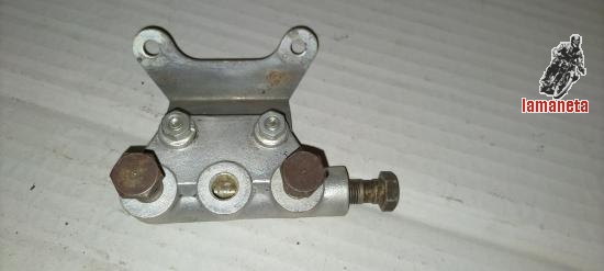 distribuidor de freno para moto de freno, con soporte. esta