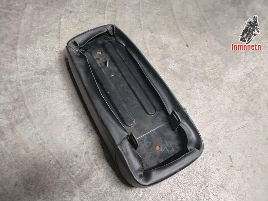 Asiento nuevo a estrenar. . es para macal pero no se a que m