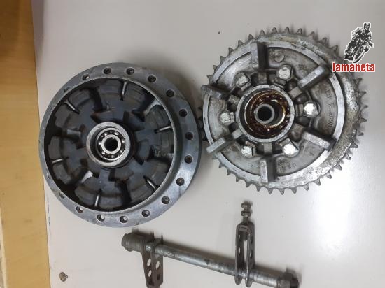 Kawasaki KZ  650  años 70  buge rueda trasera  para llanta 