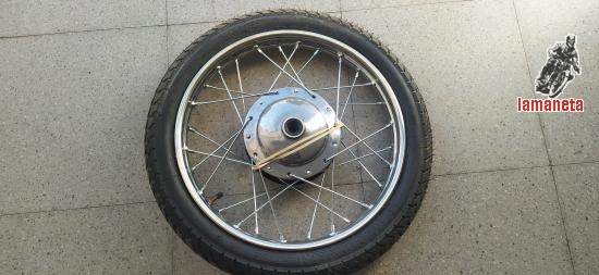 Bultaco Mercurio 155 . . Rueda delantera   con cubierta nuev