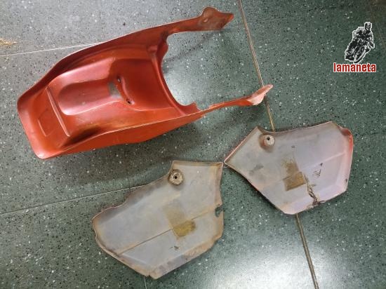 Sanglas. Lote  de lo que se ve , Colín y tapas laterales, l