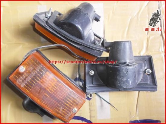 Vendo pilotos delanteros y traseros de intermitentes de Vesp