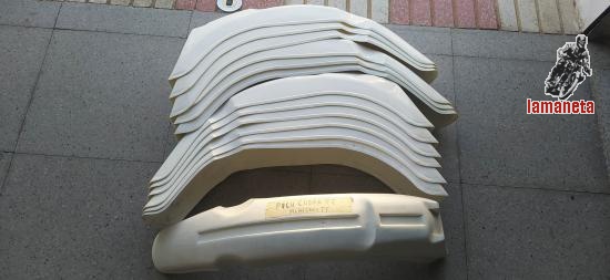 Guardabarros trasero original de Puch TT en color blanco  ta