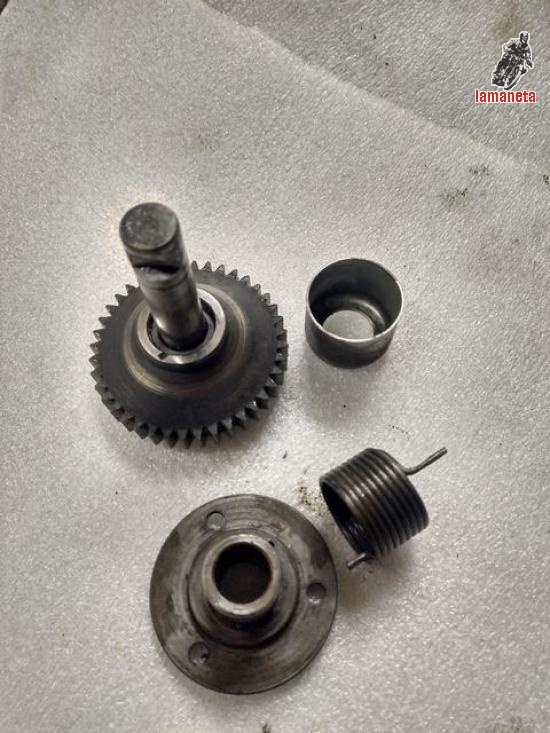 Eje arranque completo Torrot 50. Contesto whatsapp