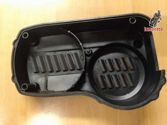 Tapa motor Puch Maxi. Contesto whatsapp. 