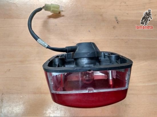 Piloto trasero Honda Scoopy 100. Contesto whatsapp. 