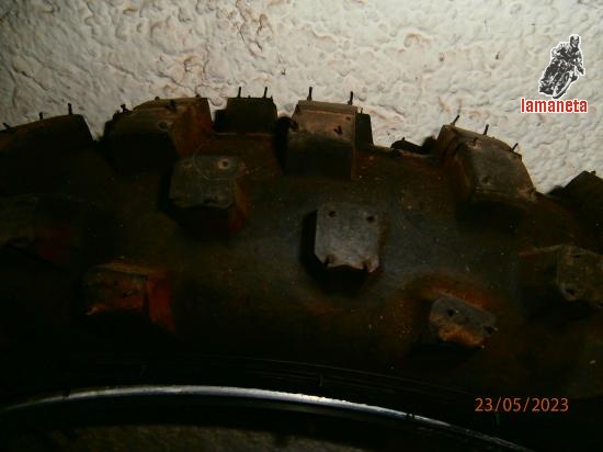 venta neumaticos delantero y trasero con llantas el trasero
