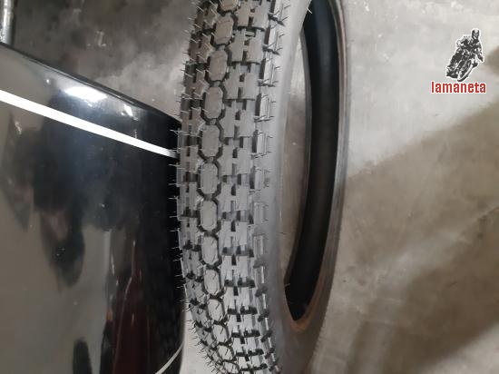 Vendo 3 neumáticos 3, 50 x 19   -  63P M  - C H  - 02 Mitas