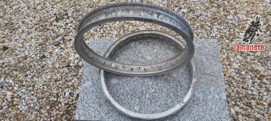 Llantas ACRONT de aluminio reforzadas  17 x 1. 6 estan bien 