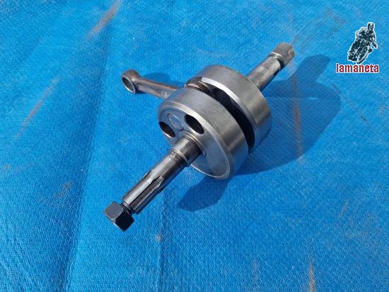 Cigüeñal Derbi 74 TT es el de carrera corta 43 m. m. la ca