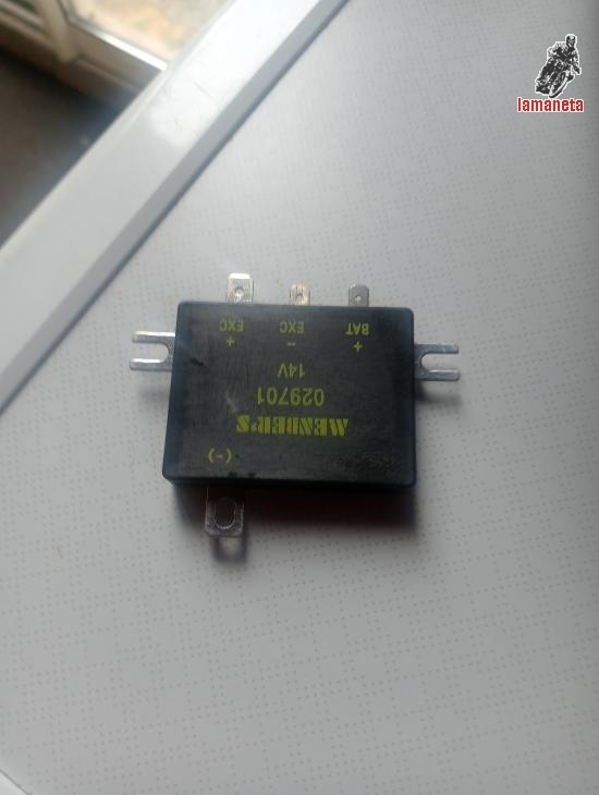 Regulador   - rectificador de corriente adaptable a todas la