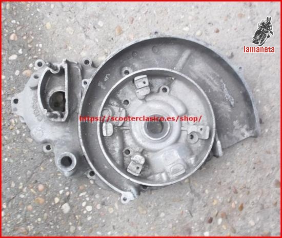 Semicarter derecho de la Vespa 200 DS y también tengo de la