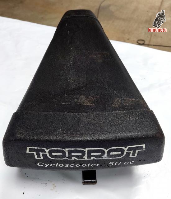 Asiento nuevo Torrot Benelli Scooter. Asiento nuevo, origina