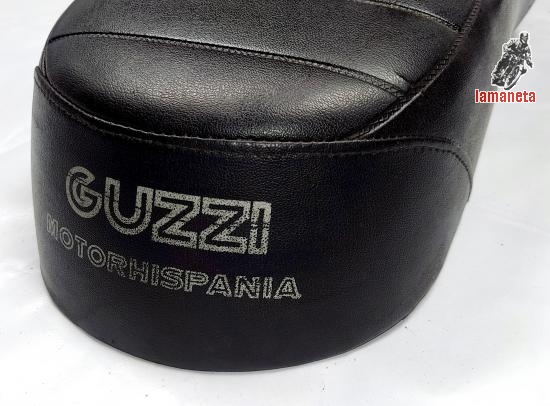 Asiento usado Moto Guzzi 49. Buen estado. Pequeño defecto r