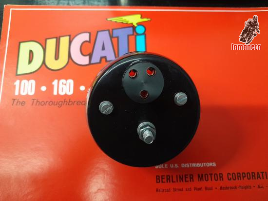 vendo piloto trasero nuevo a estrenar para ducati 24 horas ,