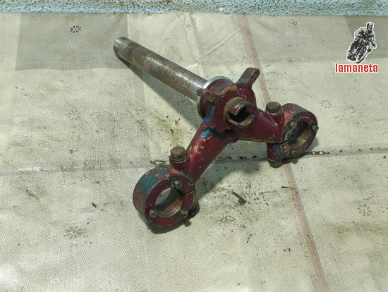 Tija inferior Ducati. Rosca en buen estado al tamano origina