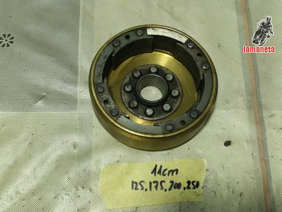 Rotor, plato magnetico Ducati, remaches y cono en buen estad