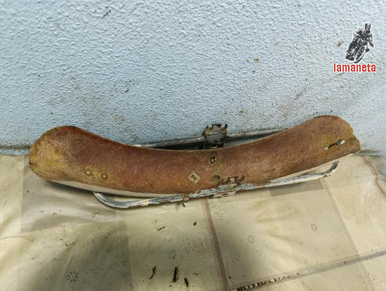Guardabarros delantero Ducati 250 24 Horas. Es necesario re